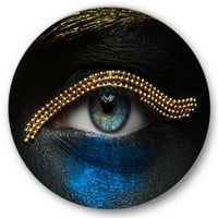 DesignArt 'Djevojke oči sa zlatnim lancem i plavim pigmentom' Moderni krug metal zida - disk od 11