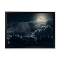 DesignArt 'Oblačna noć punog mjeseca sa zvijezdama' nautički i obalni uokvireni umjetnički tisak